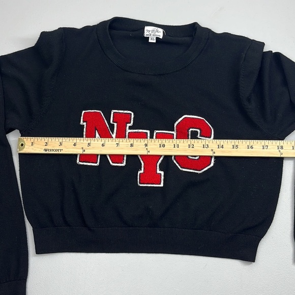 Julie Mollo Size XL Cropped NYC Long Sleeve Sweater - Picture 6 of 7